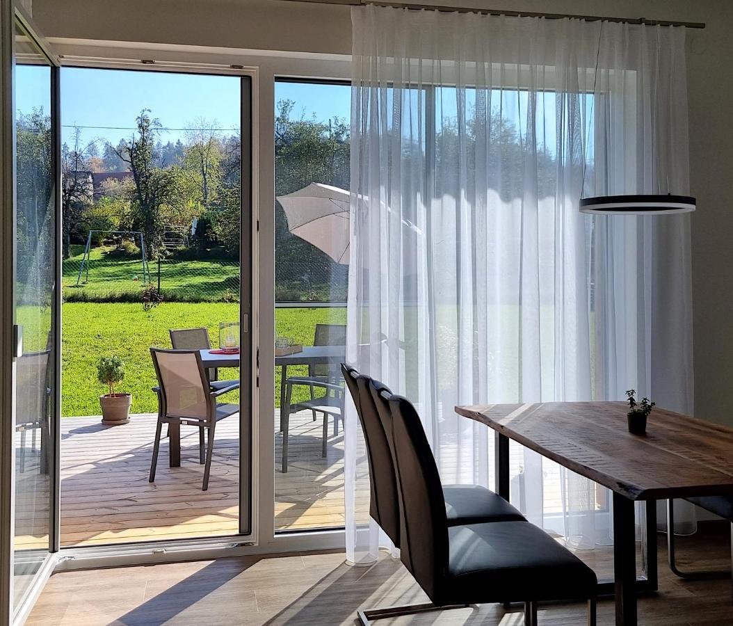 Ferienhaus Das Glab Velden am Woerthersee Luaran gambar
